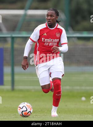 Omari Benjamin von Arsenal U18. - Chelsea U18 gegen Arsenal U18, U18 Premier League, Chelsea Training Ground, Surrey, Vereinigtes Königreich. - 30. September 2023. Nur redaktionelle Verwendung – es gelten Einschränkungen für DataCo Stockfoto