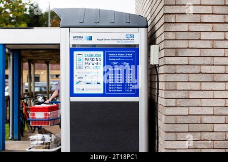 APCOA-Parkmaschine im Royal Devon & Exeter Hospital Stockfoto