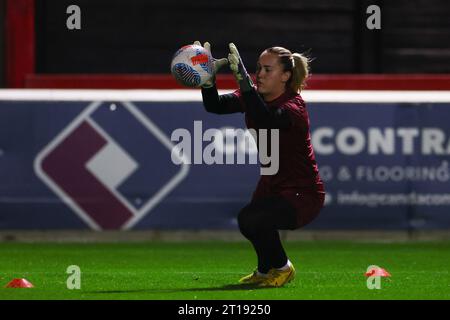 Dagenham, Großbritannien. Oktober 2023. Action vom FA Womens Continental League Cup Spiel zwischen West Ham United und Charlton Athletic im Chigwell Construction Stadium in Dagenham, England. (James Whitehead/SPP) Credit: SPP Sport Press Photo. /Alamy Live News Stockfoto