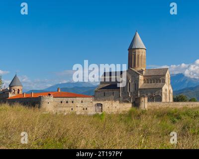 Alaverdi ist das georgische östlich-orthodoxe Kloster in der Region Kakheti und wurde im 6. Jahrhundert von dem assyrischen Mönch Joseph Alaverdeli gegründet. Stockfoto