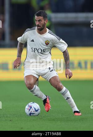 Genua, Italien, 28. September 2023. Leonardo Spinazzola von AS Roma während des Spiels der Serie A bei Luigi Ferraris, Genua. Der Bildnachweis sollte lauten: Jonathan Moscrop / Sportimage Stockfoto