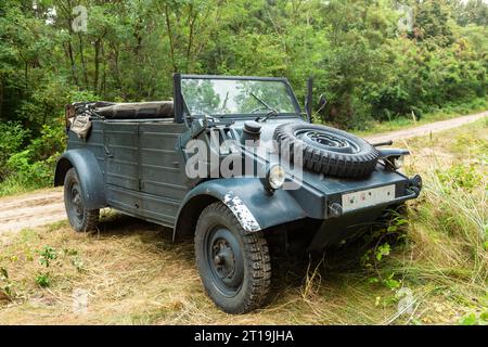 Kuebelwagen (Kubelwagen), der von der deutschen Armee während des Zweiten Weltkriegs eingesetzt wurde Stockfoto