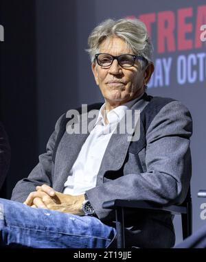 MIAMI, FL-OCT 11: Schauspieler Eric Roberts wird während der Vorschau von „HAMMER“ im Koubek Center in Miami, Florida am 11. Oktober 2023 gesehen. (Foto: Alberto E. Tamargo/SIPA USA) Stockfoto