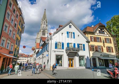 Einkaufsstraße, Fußgängerzone, Wessenbergstraße, Altstadt, Münster Unserer Lieben Frau, Konstanz, Baden-Württemberg, Deutschland Stockfoto
