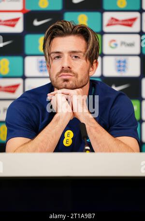 England Jack Grealish während einer Pressekonferenz auf dem Hotspur Way Training Ground, London. Bilddatum: Donnerstag, 12. Oktober 2023. Stockfoto