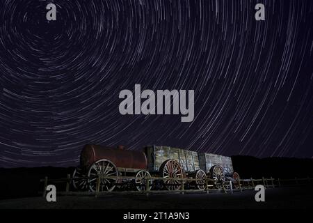 Harmony Borax Trail im Death Valley CA mit North Star Trails Stockfoto