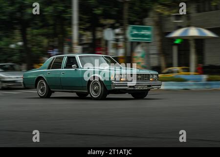 Schwenkschuss eines chevrolet Impalas Stockfoto