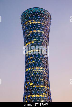 Tornado Tower, auch bekannt als QIPCO Tower, Doha, Katar Stockfoto