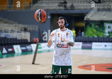 Athen, Lombardei, Griechenland. Oktober 2023. 2 LUCA VILDOZA von Panathinaikos Athen während der Euroleague, Runde 2, Spiel zwischen Panathinaikos Athen und FC Bayern München in Oaka Altion am 12. Oktober 2023 in Athen, Griechenland. (Kreditbild: © Stefanos Kyriazis/ZUMA Press Wire) NUR REDAKTIONELLE VERWENDUNG! Nicht für kommerzielle ZWECKE! Stockfoto