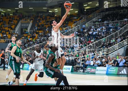 Athen, Lombardei, Griechenland. Oktober 2023. 10 LEANDRO BOLMARO des FC Bayern München während der Euroleague, Runde 2, Spiel zwischen Panathinaikos Athen und FC Bayern München am 12. Oktober 2023 in Oaka Altion in Athen, Griechenland. (Kreditbild: © Stefanos Kyriazis/ZUMA Press Wire) NUR REDAKTIONELLE VERWENDUNG! Nicht für kommerzielle ZWECKE! Stockfoto