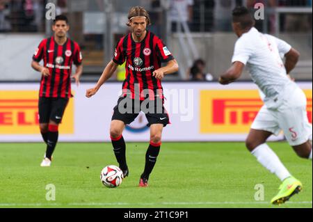 Martin Lanig (13) Aktion Freundschaftsspiel Eintracht Frankfurt - Inter Mailand 3:1 in Frankfurt, Deutschland am 10.08.2014 Stockfoto