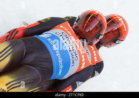 Tobias Wendl und Tobias Arlt Aktion Viessmann Rodel Welt Cup in Igls, Oesterreich am 29.11.2014 Stockfoto