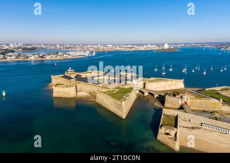 Port-Louis (Bretagne, Nordwestfrankreich): Luftaufnahme der Zitadelle am Eingang zum Naturhafen von Lorient Stockfoto