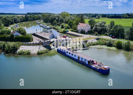 Saint Symphorien sur Saone (Nordostfrankreich): Schleuse 75, Kreuzung zwischen dem Canal du Rhone au Rhin und der Saone Stockfoto