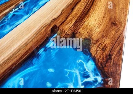 Textur eines Holztisches mit Epoxidharz-Nahaufnahme Stockfoto