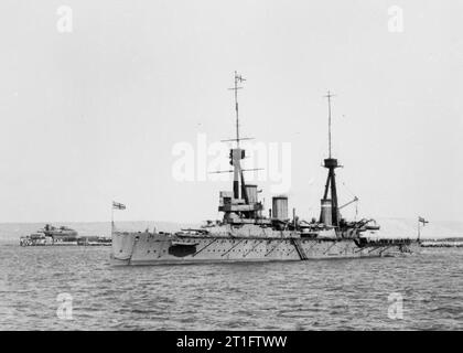 Majestic Klasse Schlachtschiffe HMS HMS Jupiter Jupiter bei Spithead, 1899 verankern. Stockfoto