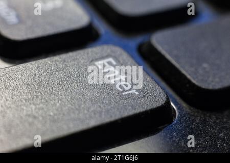 Eine Nahaufnahme einer Eingabetaste auf einer Tastatur Stockfoto