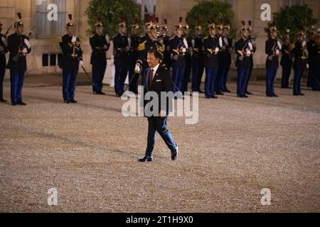 Paris, Frankreich. Oktober 2023. Der Sultan von Brunei, Haji Hassanal Bolkiah Mu'izzaddin Waddaulah im Elysee-Palast. Paris, Frankreich, 13. Oktober 2023 Fotos von Jeremy Paoloni/ABACAPRESS.COM Credit: Abaca Press/Alamy Live News Stockfoto