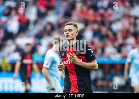 Leverkusen, BayArena, 08.10.23: Florian Wirtz (Leverkusen) beim 1. Bundesliga Spiel Bayer 04 Leverkusen vs. 1.FC Köln. Stockfoto