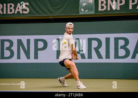 Stockholm, Kungliga tennishallen, Tomáš Macháč gegen Duje Ajduković. Tomáš Macháč gewinnt in zwei Sätzen. Tomáš Macháč Stockfoto