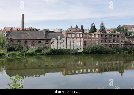 Altes Gebäude in der Stadt Goerlitz, das renoviert werden muss Stockfoto