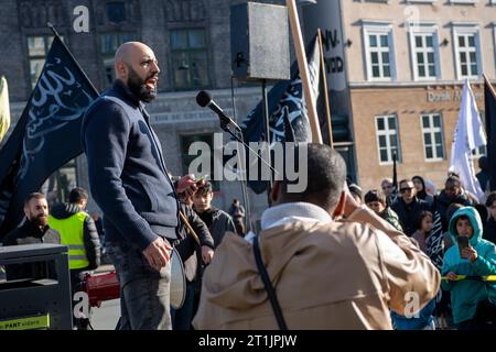 Die fundamentalistische islamische Bewegung Hizb ut Tahrir hält am Samstag, den 14. Oktober 2023, eine Unterstützungsdemonstration für die Befreiung Palästinas in Sankt Hans Torv in Kopenhagen ab. (Foto: THOMAS SJOERUP/Ritzau Scanpix). (Foto: Thomas Sjoerup/Scanpix 2023) Stockfoto