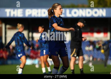 Melanie Leupolz (8 Chelsea) wärmt sich vor dem Spiel der Barclays Womens Super League zwischen Chelsea und West Ham in Kingsmeadow in London auf. (Liam Asman/SPP) Credit: SPP Sport Press Photo. /Alamy Live News Stockfoto