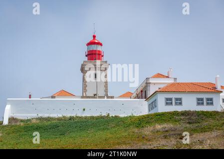 Leuchtturm am Cabo da Roca - Roca Cape, westlichster Punkt der Sintra Gebirgskette und Europa, Portugal Stockfoto