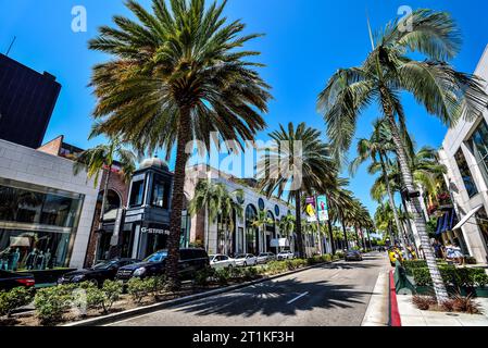 Rodeo Drive an einem Sommertag - Beverly Hills, Kalifornien Stockfoto