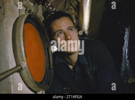 An Bord Hm-U-Boot Tribüne, 1942 Mitglied der Crew von HMS-Tribüne. Stockfoto