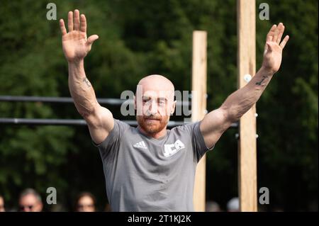 Trient, Italien. Oktober 2023. Jury Chechi (ehemaliger italienischer Turner und Fernsehstar) 2023 Festival dello Sport - Sportfestival, Sportveranstaltungen in Trient, Italien, 14. Oktober 2023 Credit: Independent Photo Agency/Alamy Live News Stockfoto