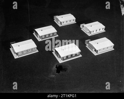 Planung und Wiederaufbau nach dem Krieg in Großbritannien - Design Modelle von Plattenbauten Modelle von vorgefertigten 'Portal Häuser." Stockfoto