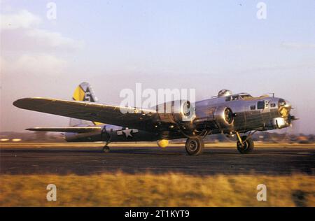 Ein Pfadfinder B-17 Flying Fortress (Seriennummer 44-8258) Der 401St Bomb Group bereitet. Stockfoto