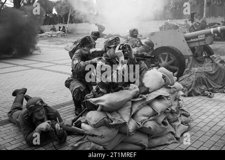 WIEDERBELEBUNG DER GESCHICHTSMESSE, Ausstellung der Militärgeschichte des Zweiten Weltkriegs in Ifema Madird, 14. Oktober 2023, Spanien. Stockfoto