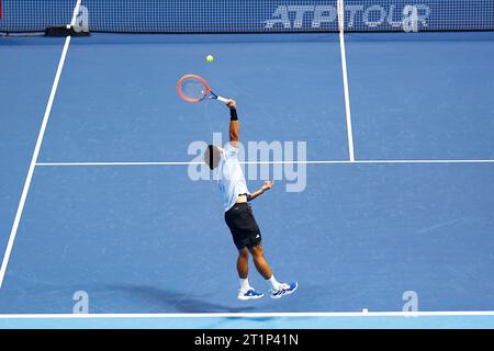 Tokio, Japan. Oktober 2023. Yasutaka UCHIYAMA (JPN) spielt gegen Marcos GIRON (USA) während des Qualifikationsfinales für die Kinoshita Group Japan Open Tennis Championships 2023 im Ariake Coliseum. Dies ist das am längsten laufende ATP Tour-Turnier in Asien, das erstmals 1972 ausgetragen wurde. Das Turnier findet vom 16. Bis 22. Oktober statt. Giron gewann mit 6:3, 6:2. (Kreditbild: © Rodrigo Reyes Marin/ZUMA Press Wire) NUR REDAKTIONELLE VERWENDUNG! Nicht für kommerzielle ZWECKE! Quelle: ZUMA Press, Inc./Alamy Live News Stockfoto