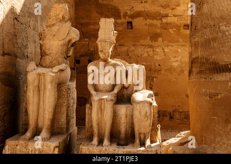 Luxor Tempel am Ufer des Nils Ägypten Stockfoto