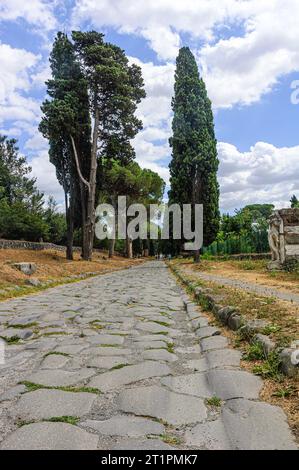 Vertikales Panorama der Via Appia, Rom Stockfoto