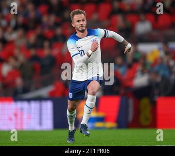 Oktober 2023 - England gegen Australien - International Friendly - Wembley Stadium. Der Engländer James Maddison im Spiel gegen Australien. Bild : Mark Pain / Alamy Live News Stockfoto