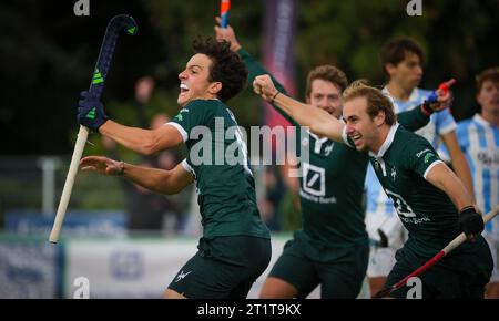 Waterloo, Belgien. Oktober 2023. Watducks Charlie Langendries feiert, nachdem er am Sonntag, den 15. Oktober 2023, am siebten Tag der Saison 2023-2024, in Waterloo ein Hockeyspiel zwischen Waterloo Ducks und Gantoise erzielt hat. BELGA PHOTO VIRGINIE LEFOUR Credit: Belga News Agency/Alamy Live News Stockfoto