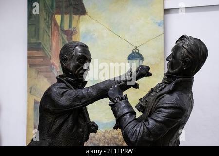 Bogota, Kolumbien - 2. Juli 2023. Statue, die den Kampf zwischen Santamaria und Llorente darstellt, der die Unabhängigkeit Kolumbiens in der Northea begann Stockfoto