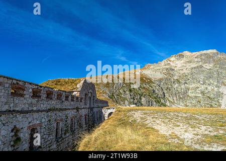 Von Limone Piemont über die Salzstraße zu den Peyrefiqye Seen Stockfoto