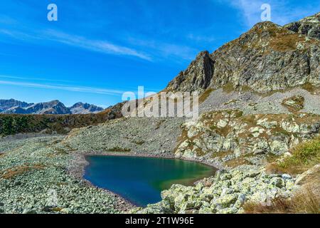 Von Limone Piemont über die Salzstraße zu den Peyrefiqye Seen Stockfoto