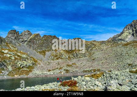 Von Limone Piemont über die Salzstraße zu den Peyrefiqye Seen Stockfoto