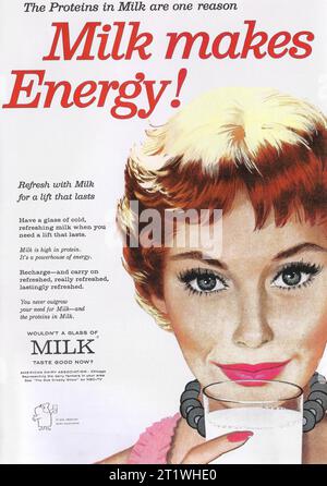 American Dairy Association Ad – Milk Makes Energy (1958). Illustration von Jon Whitcomb Stockfoto