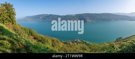 Panoramablick auf den Bourget-See, Savoie, Frankreich Stockfoto