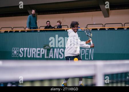 Stockholm, Schweden. Oktober 2023. Stockholm, Kungliga tennishallen, Kindertag. Elias Ymer Credit: Daniel Bengtsson/Alamy Live News Stockfoto