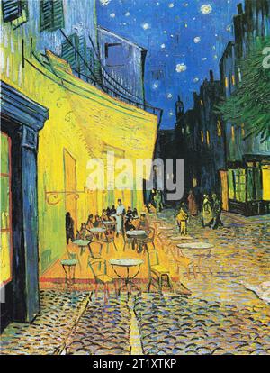 Van Gogh, Kunst und Malerei eines Cafés bei Nacht mit dunkler Straße, Restaurant und Terrasse mit goldenem Licht in kreativem Stil. Vintage, Kunstwerke und Kaffee Stockfoto