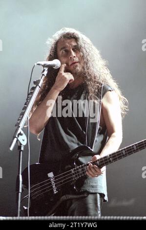 Mailand Italien 11.06.2000: Der Sänger und Bassist Tom Araya von der Slayer-Band während des Gods of Metal Festivals im Stadio Brianteo Stockfoto