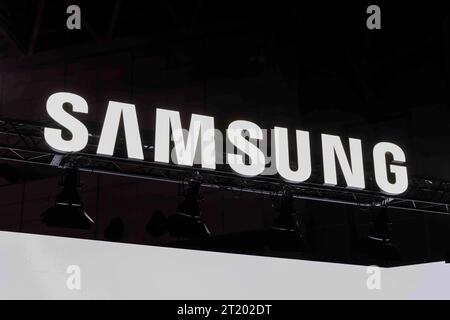 Chiba, Japan. September 2023. Südkoreas SAMSUNG Messestand auf der Tokyo Game Show 2023 in Makuhari Messe, Chiba. Videospielmacher und -Publisher sowie Vertreter der sozialen Medien waren in großer Zahl auf der Tokyo Game Show vertreten. Quelle: SOPA Images Limited/Alamy Live News Stockfoto