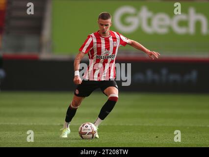 Romeo Beckham von Brentford B. - Brentford B gegen Manchester City EDS, The Robert Rowan Invitational, GTECH Community Stadium, London, Großbritannien - 19. Mai 2023. Nur redaktionelle Verwendung – es gelten Einschränkungen für DataCo Stockfoto